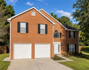 12242 Molly Sue Lane, Fayetteville, GA 30215