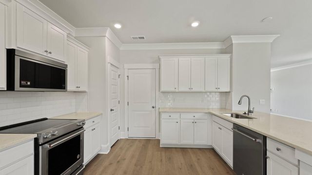 206 Terrace View Drive, Summerville, SC 29486