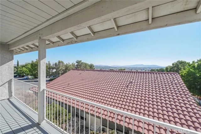 17725 Vista Point, Victorville, CA 92395