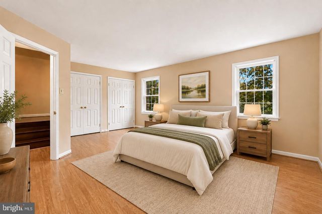 302 BRIGHTON CIR, Devon, PA 19333