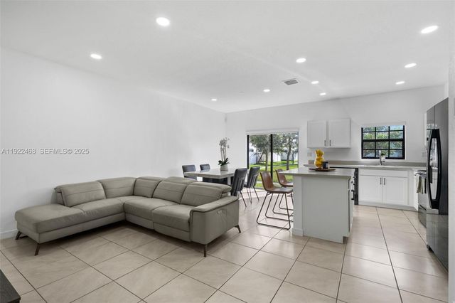757 SW 11th Street, Florida City, FL 33034