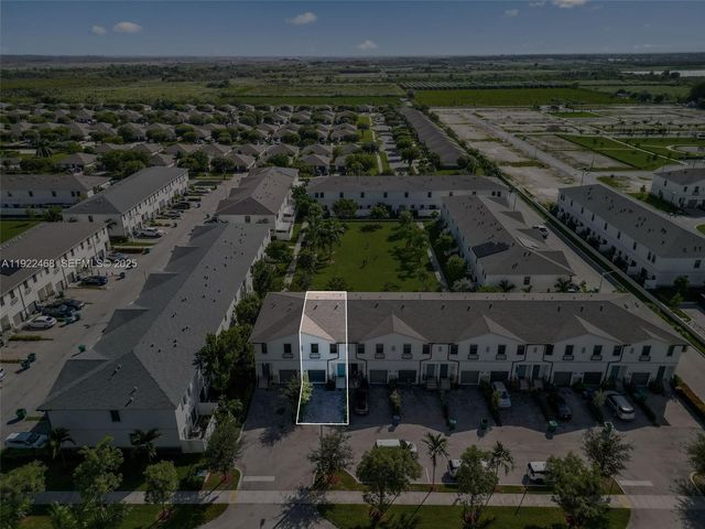 757 SW 11th Street, Florida City, FL 33034