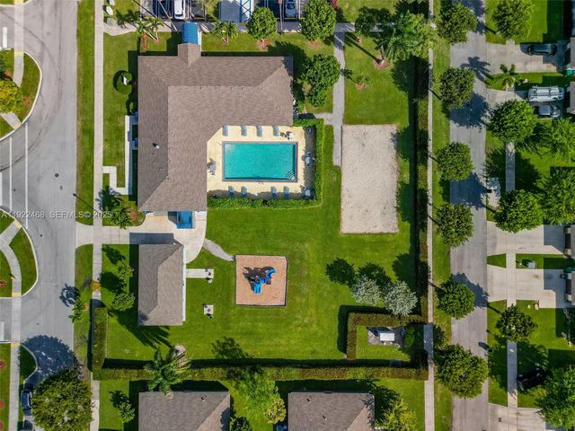 757 SW 11th Street, Florida City, FL 33034