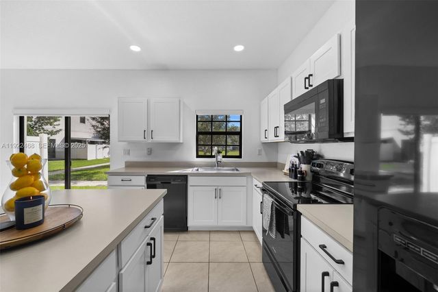 757 SW 11th Street, Florida City, FL 33034