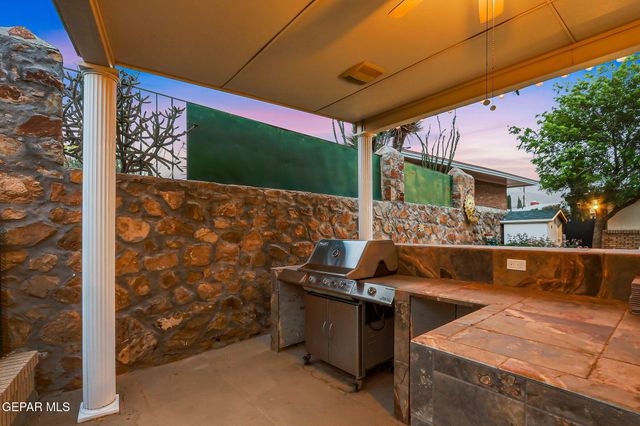 4209 Park Hill Drive, El Paso, TX 79902