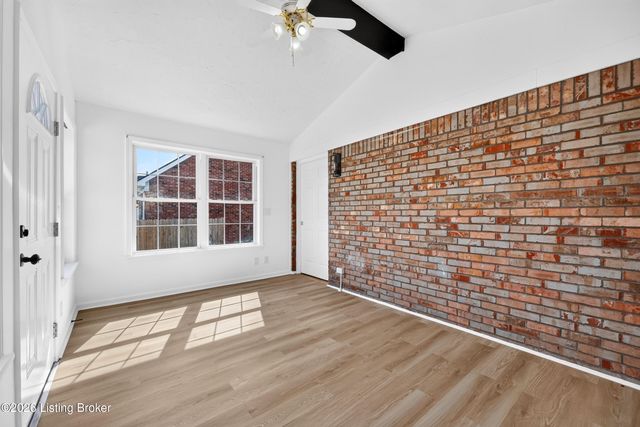 651 Beech Grove Rd, Shepherdsville, KY 40165