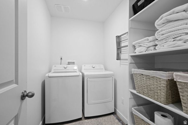 532 N WINDING RIVER AVE, Lehi, UT 84043