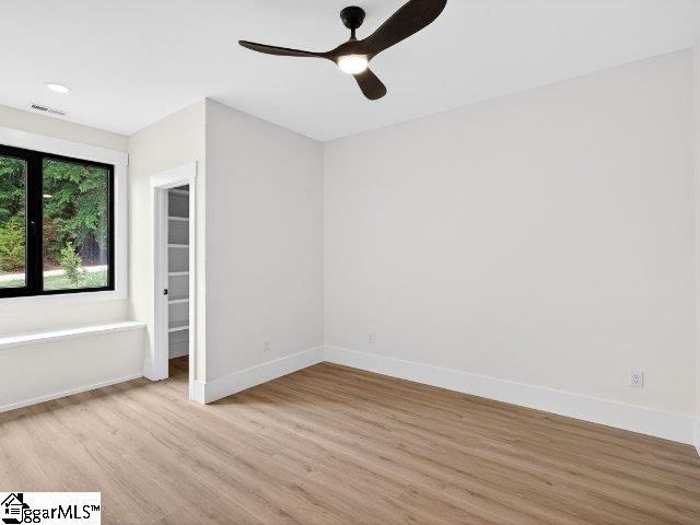 501 W Peninsula Drive, Laurens, SC 29360