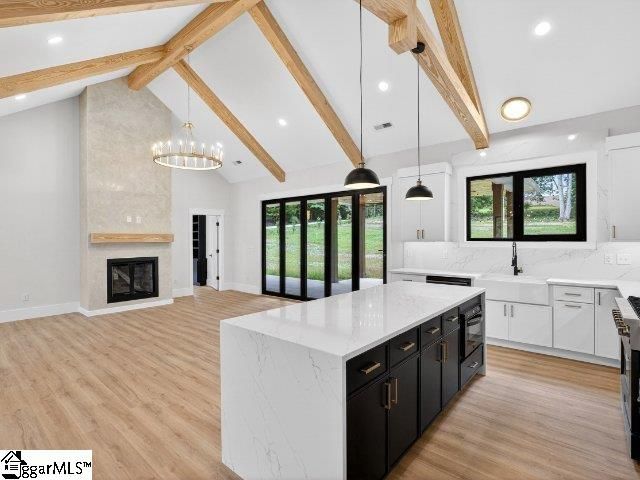 501 W Peninsula Drive, Laurens, SC 29360