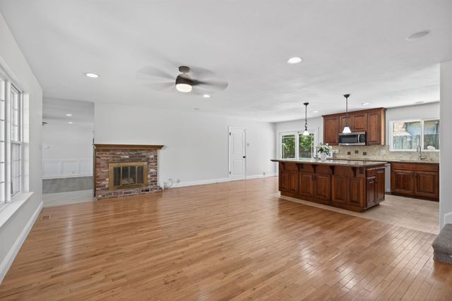 5542 Fleetwood Dr, Citrus Heights, CA 95621