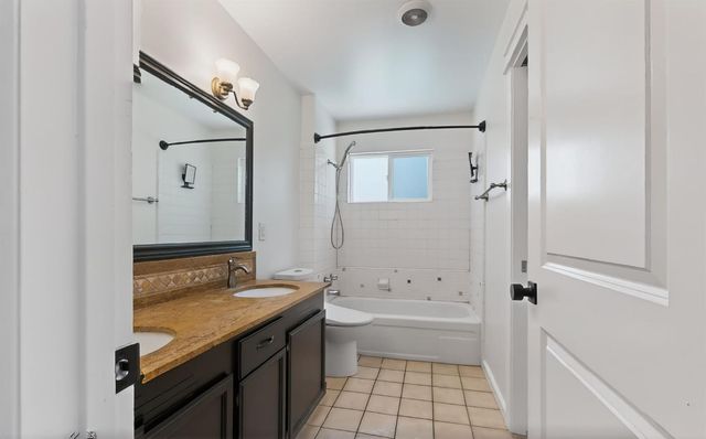 5542 Fleetwood Dr, Citrus Heights, CA 95621