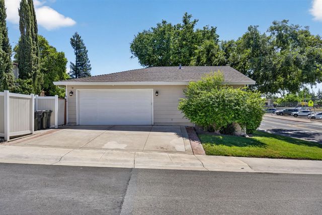 5542 Fleetwood Dr, Citrus Heights, CA 95621