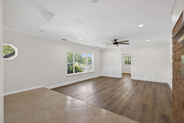 5542 Fleetwood Dr, Citrus Heights, CA 95621