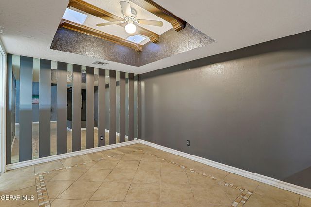 1909 CROW Drive, El Paso, TX 79935