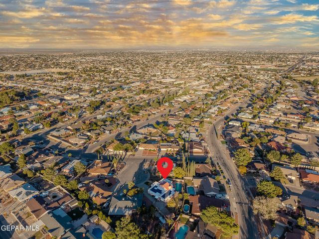1909 CROW Drive, El Paso, TX 79935