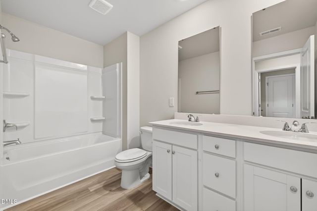 414 Barrington Key Drive, Zebulon, NC 27597