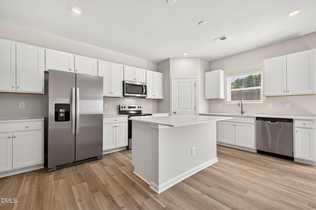 414 Barrington Key Drive, Zebulon, NC 27597