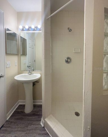 3911 SW 27TH STREET 9, Gainesville, FL 32608