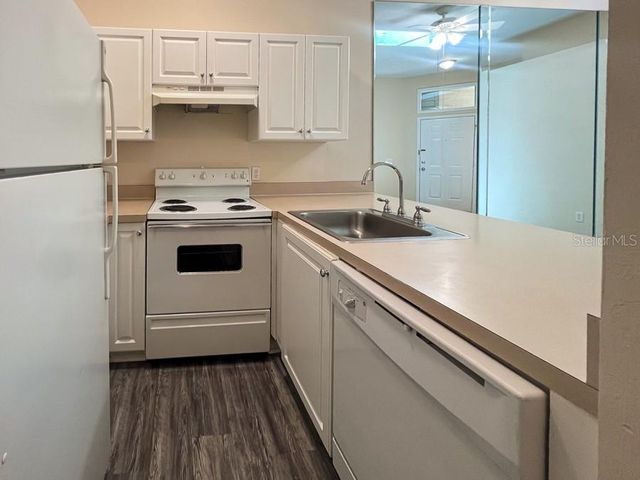 3911 SW 27TH STREET 9, Gainesville, FL 32608