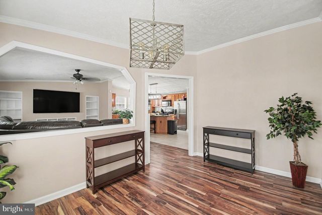 8552 BLACK WALNUT RUN RD, Rhoadesville, VA 22542