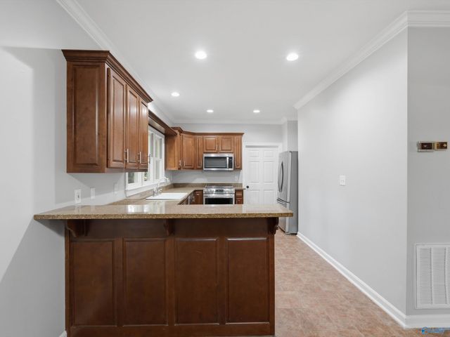 100 Gordy Drive, Huntsville, AL 35806