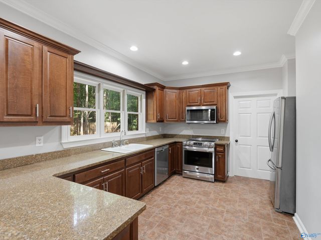 100 Gordy Drive, Huntsville, AL 35806