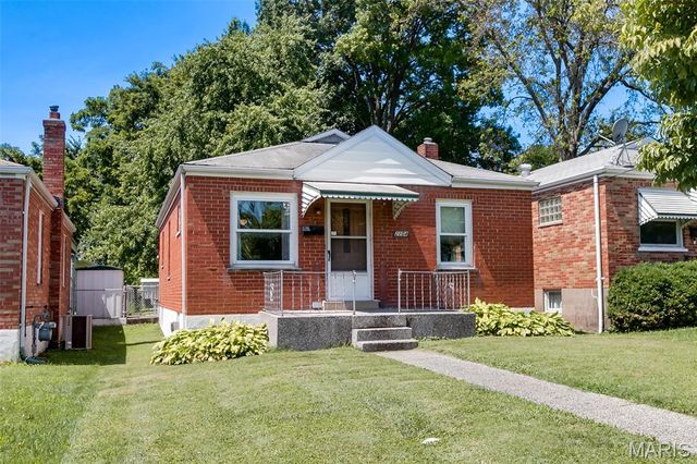 2104 Lexa Drive, St Louis, MO 63136