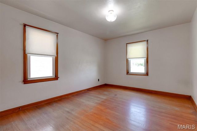 2104 Lexa Drive, St Louis, MO 63136