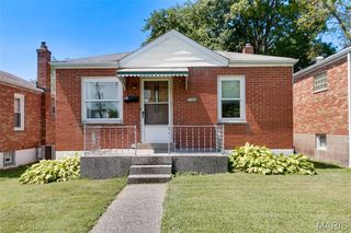 2104 Lexa Drive, St Louis, MO 63136