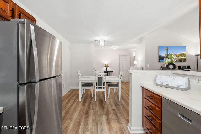 104 Golf Club Lane, Lenoir City, TN 37771