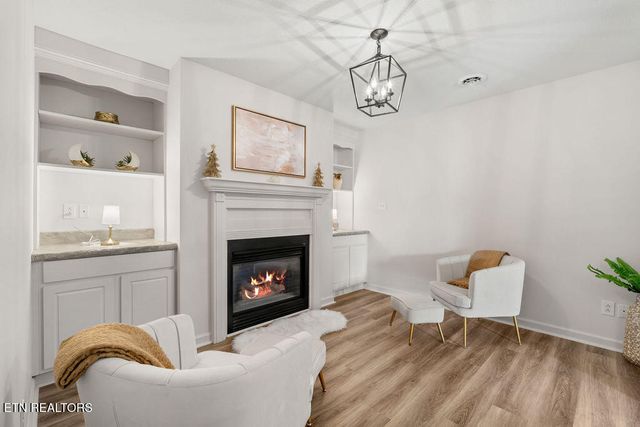 104 Golf Club Lane, Lenoir City, TN 37771