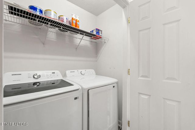 104 Golf Club Lane, Lenoir City, TN 37771