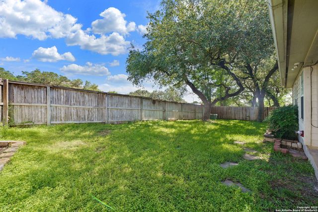 8207 SHOOTING QUAIL, San Antonio, TX 78250
