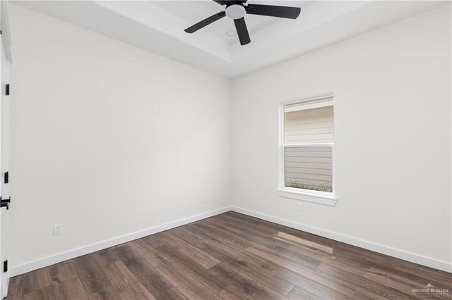 517 Tower Oak Drive, Alamo, TX 78516