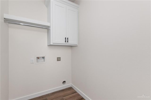517 Tower Oak Drive, Alamo, TX 78516