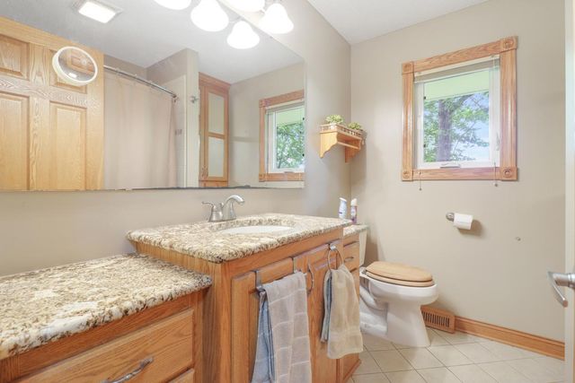 28621 Chisholm Street NE, Isanti, MN 55040