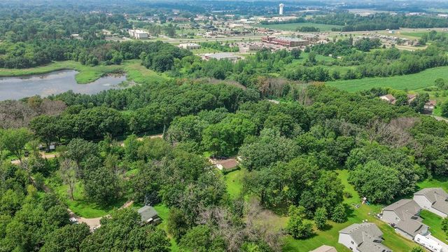 28621 Chisholm Street NE, Isanti, MN 55040