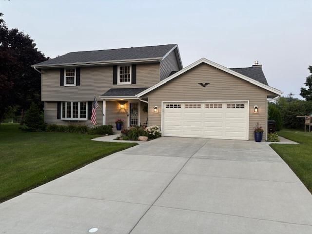 4915 Conlaine DRIVE, Racine, WI 53402