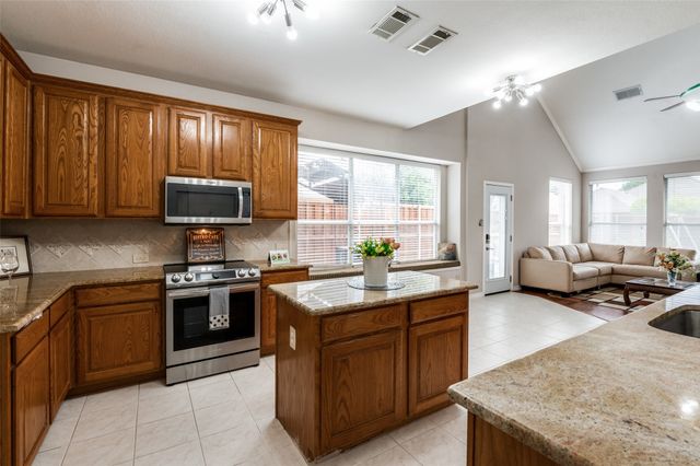 3912 Iris Court, Mckinney, TX 75070