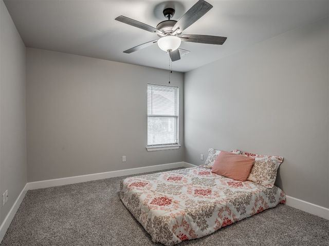 5813 NW 159th Street, Edmond, OK 73013
