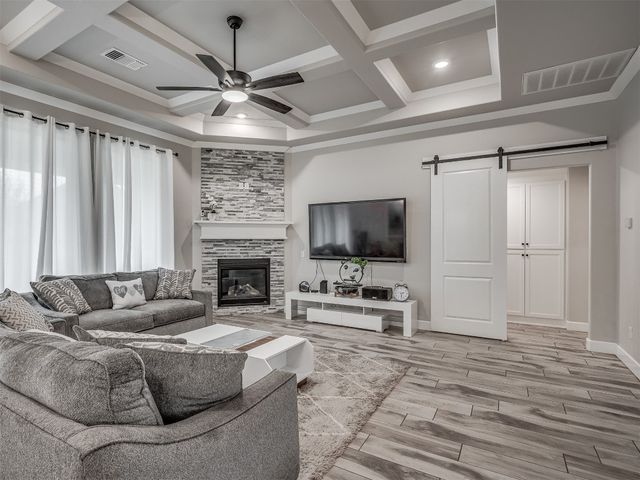 5813 NW 159th Street, Edmond, OK 73013