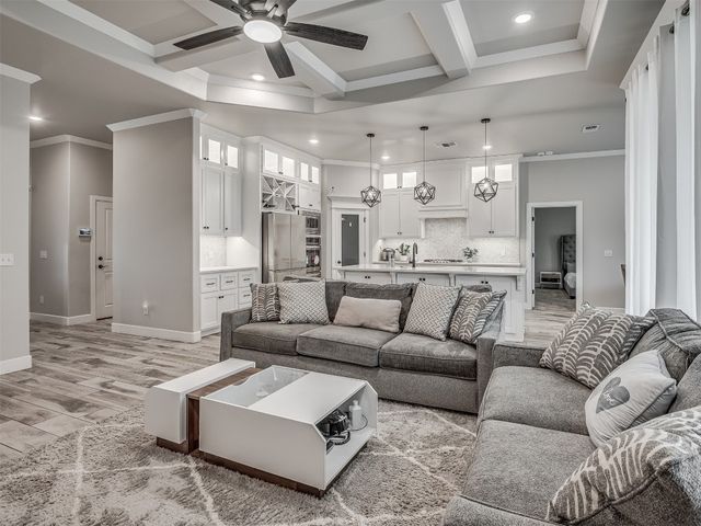 5813 NW 159th Street, Edmond, OK 73013