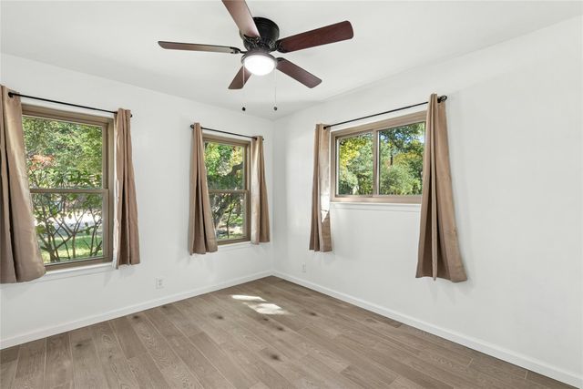 2307 W Riviera DR, Cedar Park, TX 78613