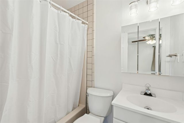 2307 W Riviera DR, Cedar Park, TX 78613