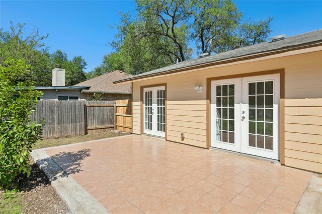 2307 W Riviera DR, Cedar Park, TX 78613