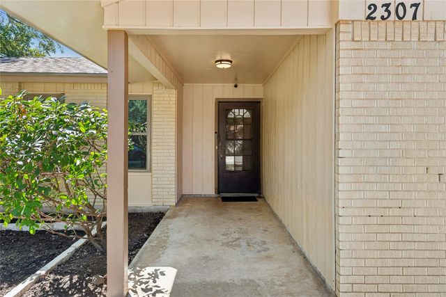 2307 W Riviera DR, Cedar Park, TX 78613