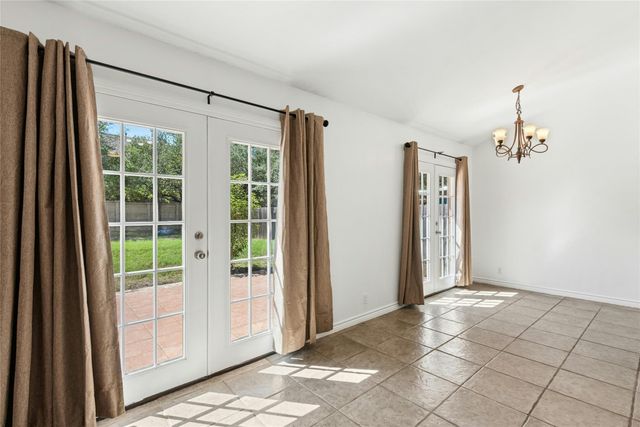 2307 W Riviera DR, Cedar Park, TX 78613