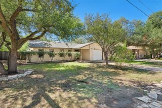 2307 W Riviera DR, Cedar Park, TX 78613