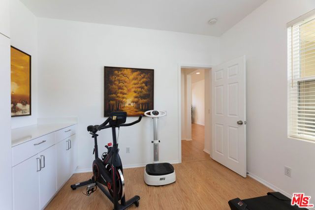 22 Moonridge Court, Azusa, CA 91702