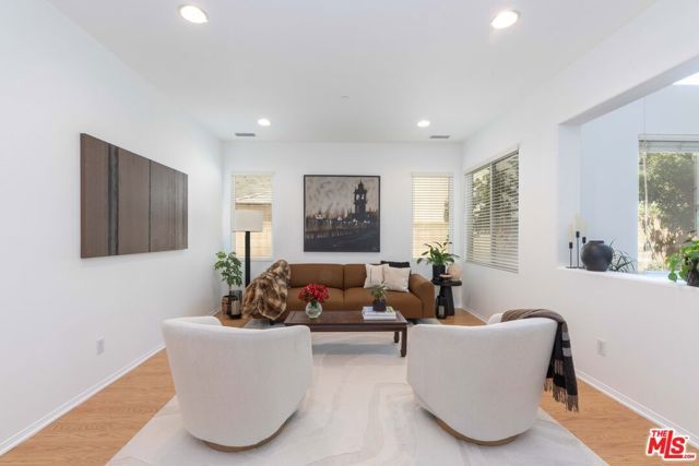 22 Moonridge Court, Azusa, CA 91702